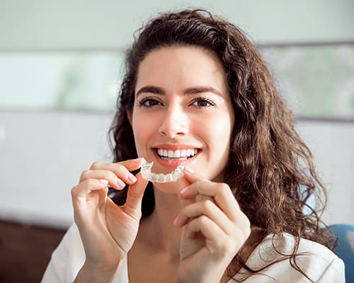 Invisalign Montreal, QC - Clear Aligners - Montreal Smiles